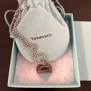 Tiffany & Co Heart Pendant Necklace 36” Chain